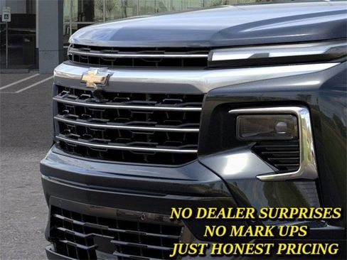 New 2026 Chevrolet Traverse High Country w/ LPO, Floor Liner Package image 13