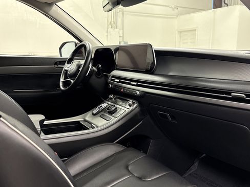 Used 2023 Hyundai Palisade SEL image 17