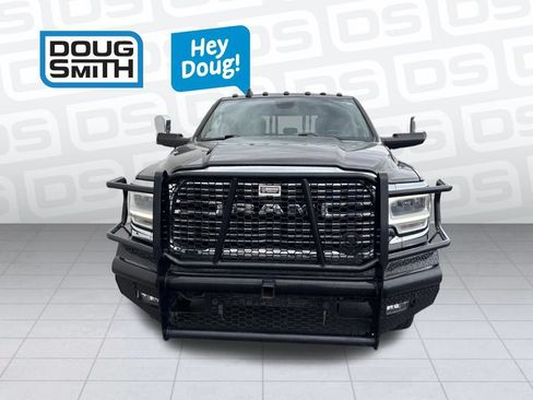 Used 2022 RAM 3500 Laramie AWD/4WD image 2