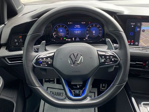 Used 2023 Volkswagen Golf R image 22