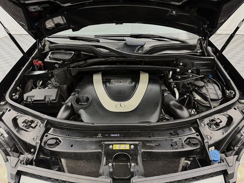 Used 2012 Mercedes-Benz GL 450 4MATIC image 31