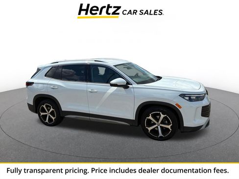 Used 2026 Volkswagen Tiguan SE FWD image 1