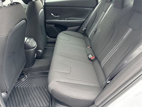 New 2026 Hyundai Elantra Blue image 20