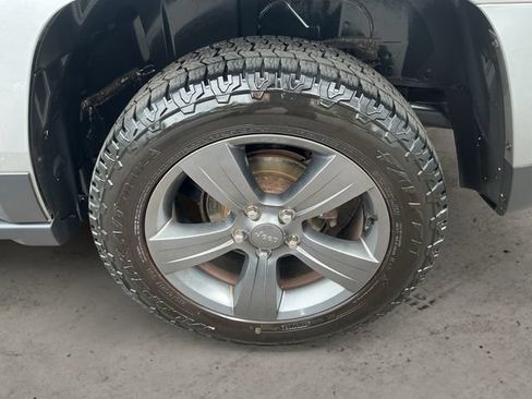 Used 2015 Jeep Patriot High Altitude AWD/4WD image 14