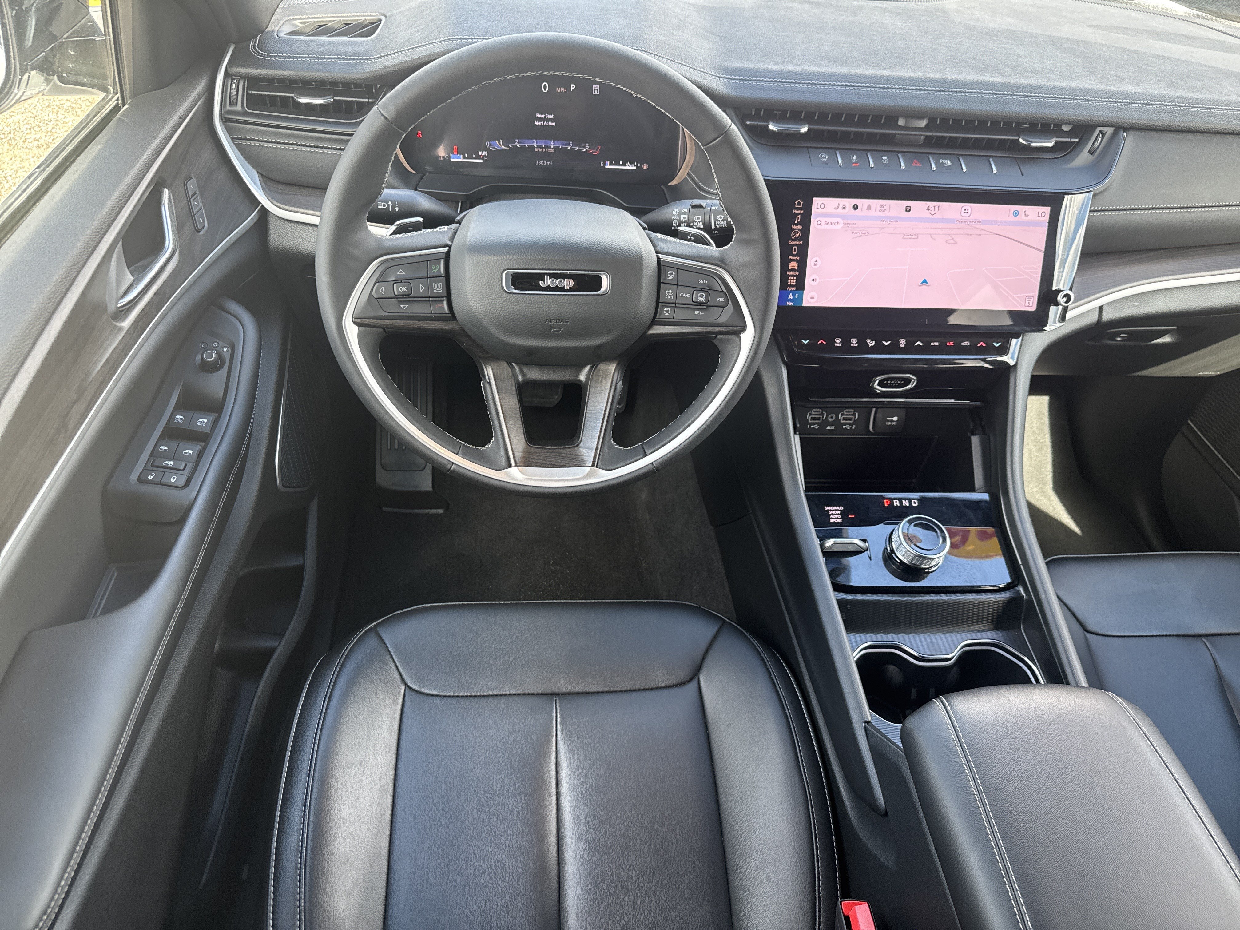 New 2026 Jeep Grand Cherokee Limited w/ Limited Altitude Package AWD/4WD image 7
