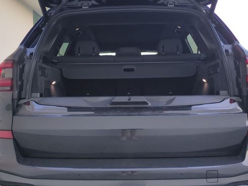 Used 2022 BMW X5 xDrive45e w/ M Sport Package AWD/4WD image 32