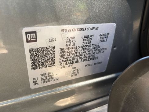 Used 2025 Buick Encore GX Preferred FWD image 28