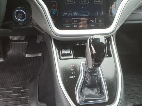 Used 2025 Subaru Outback Premium image 20