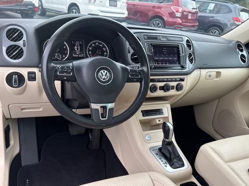 Used 2017 Volkswagen Tiguan Wolfsburg Edition AWD/4WD image 10