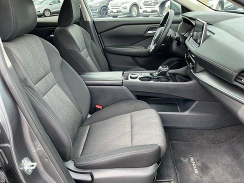 Used 2024 Nissan Rogue SV AWD/4WD image 23