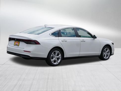 New 2026 Honda Accord LX image 7