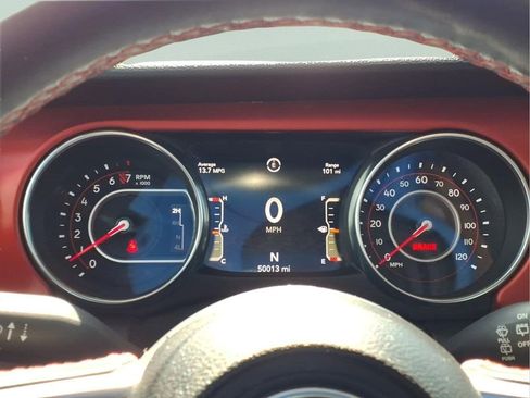 Used 2021 Jeep Wrangler Unlimited Rubicon AWD/4WD image 23