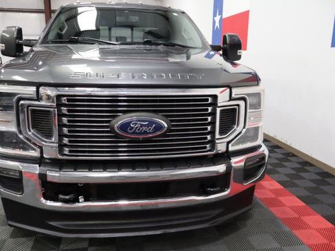 Used 2020 Ford F350 Lariat w/ Lariat Ultimate Package AWD/4WD image 22