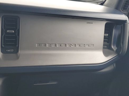 Used 2023 Ford Bronco Outer Banks AWD/4WD image 26