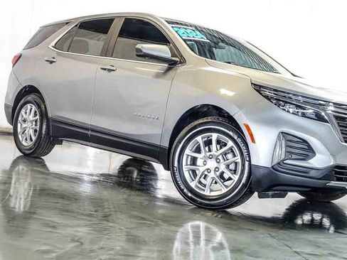 Certified 2024 Chevrolet Equinox LT FWD image 5
