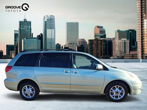 Used 2006 Toyota Sienna XLE image 7