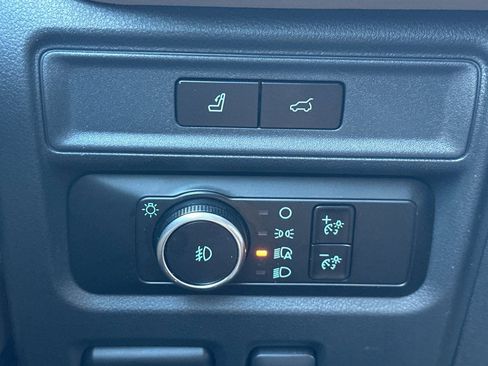 Used 2024 Ford Expedition Limited image 42