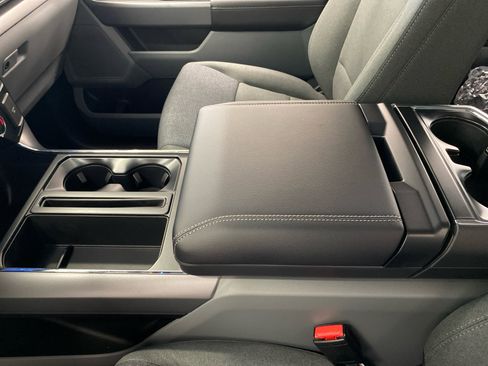 New 2026 Ford F150 XLT w/ XLT Chrome Appearance Package image 31