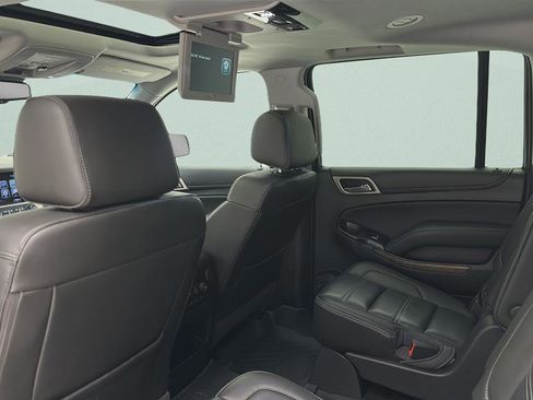 Used 2018 GMC Yukon XL Denali w/ Open Road Package AWD/4WD image 10