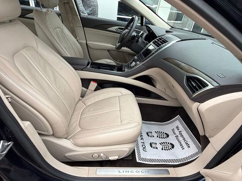 Used 2017 Lincoln MKZ Reserve w/ Climate Package image 11