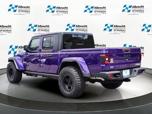 New 2026 Jeep Gladiator Sport AWD/4WD image 11