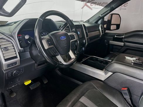 Used 2019 Ford F350 Platinum w/ Platinum Ultimate Package image 31