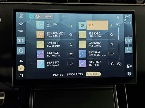 Used 2024 Land Rover Range Rover Evoque Dynamic SE image 17