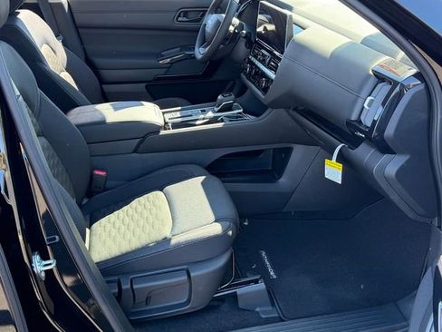 New 2026 Nissan Pathfinder SV FWD image 25