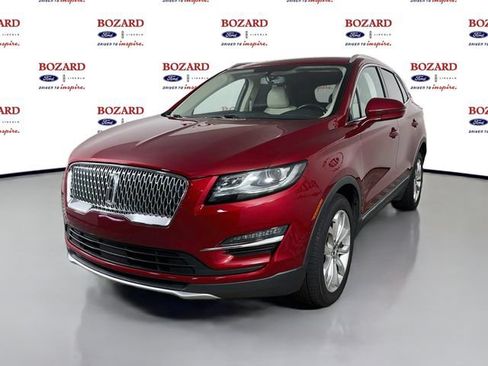 Certified 2019 Lincoln MKC Select w/ Select Plus Package FWD image 4