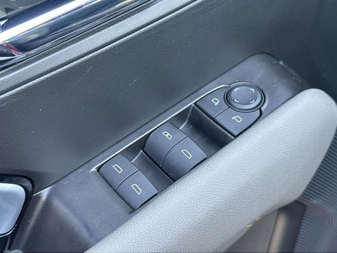 Certified 2024 Chevrolet Colorado ZR2 w/ Technology Package image 15