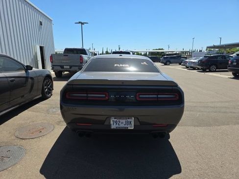 Used 2022 Dodge Challenger GT RWD image 5