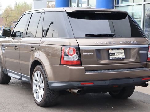 Used 2012 Land Rover Range Rover Sport Supercharged AWD/4WD image 3