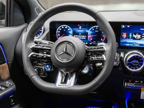 New 2026 Mercedes-Benz GLA 35 AMG 4MATIC image 15