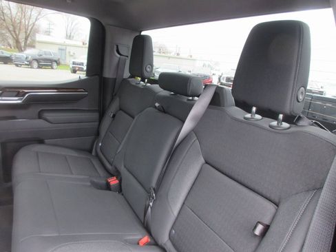 New 2026 GMC Sierra 1500 Elevation image 15