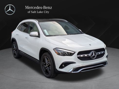 New 2026 Mercedes-Benz GLA 250 4MATIC image 1