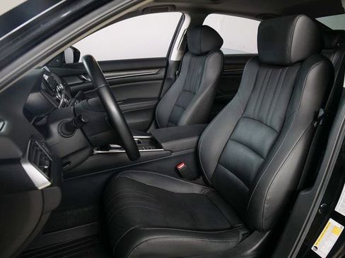 Used 2019 Honda Accord EX-L image 10