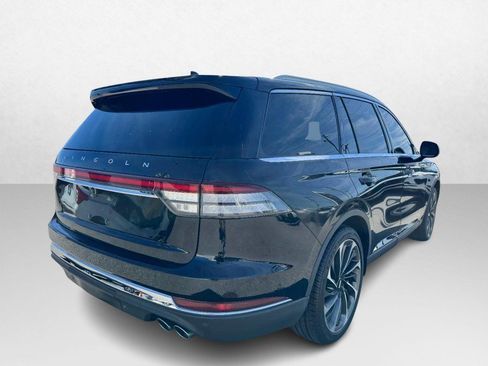 Used 2020 Lincoln Aviator Reserve w/ Equipment Group 202A image 5