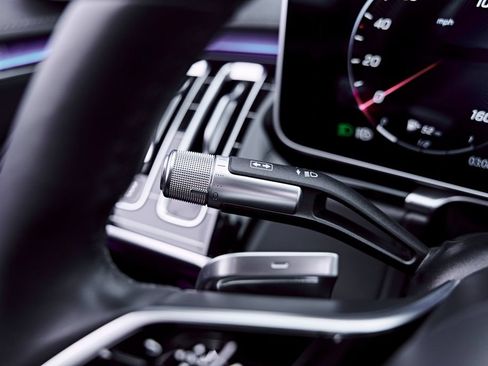 Used 2023 Mercedes-Benz Maybach S 580 4MATIC image 80