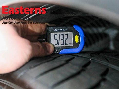 Used 2023 BMW X6 M50i w/ Executive Package image 29