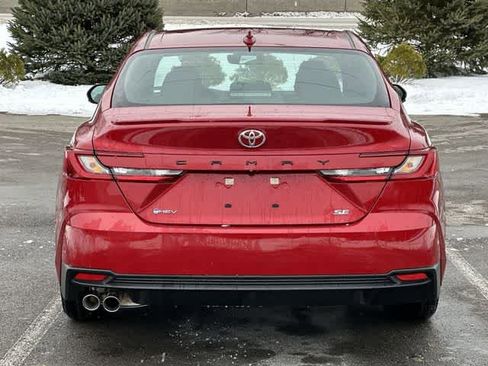 New 2026 Toyota Camry SE FWD image 4