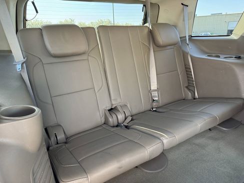 Used 2016 Chevrolet Tahoe LT w/ Luxury Package image 16