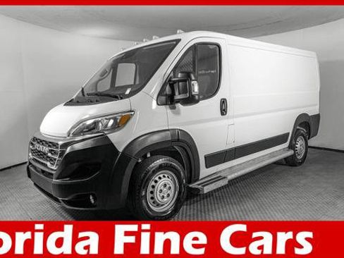 Used 2025 RAM ProMaster 2500 w/ U-Haul Equipment Group FWD image 1