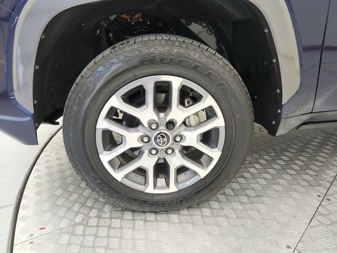 Used 2024 Toyota Tundra 1794 Edition image 17