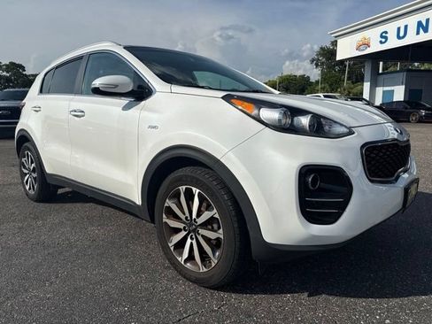Used 2017 Kia Sportage EX w/ EX Premium Package AWD/4WD image 2