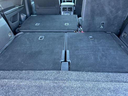 Used 2018 Volkswagen Atlas S image 15