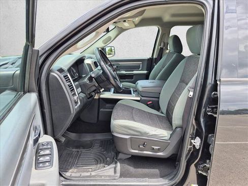 Used 2015 RAM 1500 Lone Star RWD image 17
