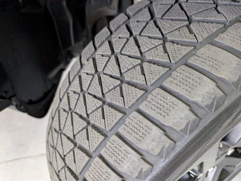 Used 2016 Land Rover LR4 HSE image 16