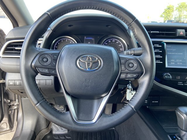 Used 2018 Toyota Camry SE FWD image 35