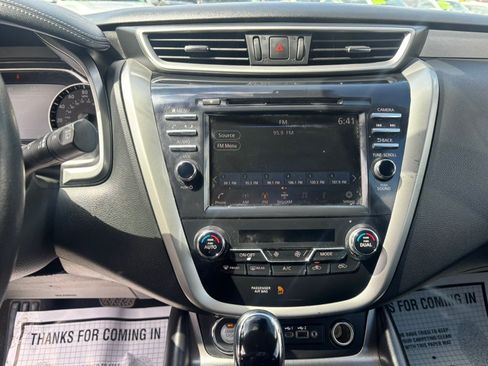 Used 2021 Nissan Murano SV AWD/4WD image 23