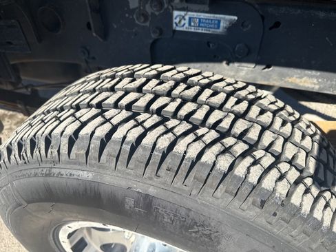 Used 2007 Chevrolet Silverado 2500 LTZ w/ EZ-Lift Tailgate Package image 8